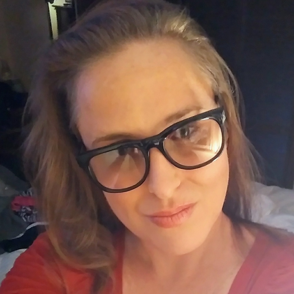 Meet your Posher, Christina